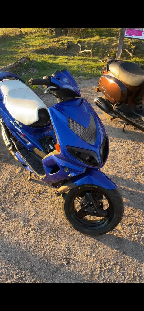 Peugeot Speedfight 2 LC Blauw - Yasuni R Uitlaat, Fietsen en Brommers, Scooters | Peugeot, Ophalen, Tweetakt, Gebruikt, Maximaal 45 km/u