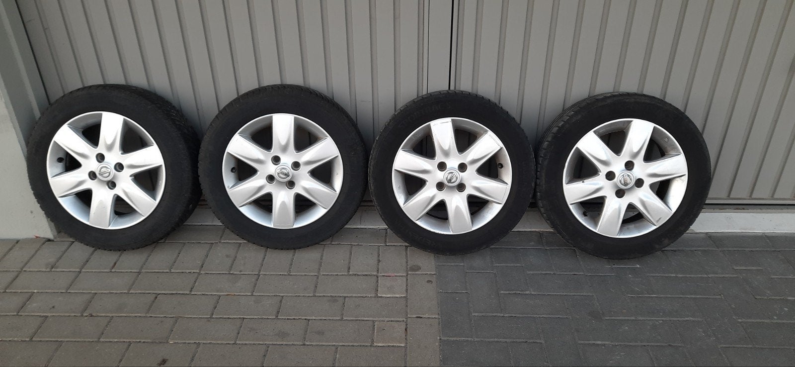 Licht metalen vlg plus 4x bnd in goede staat zie info/foto's, Ophalen, Renault