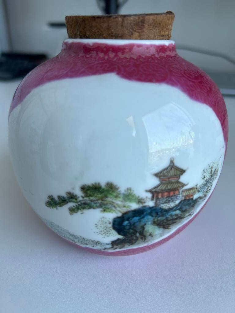 Jingdezhen porseleinen potje met famille rose landschap, Ophalen of Verzenden