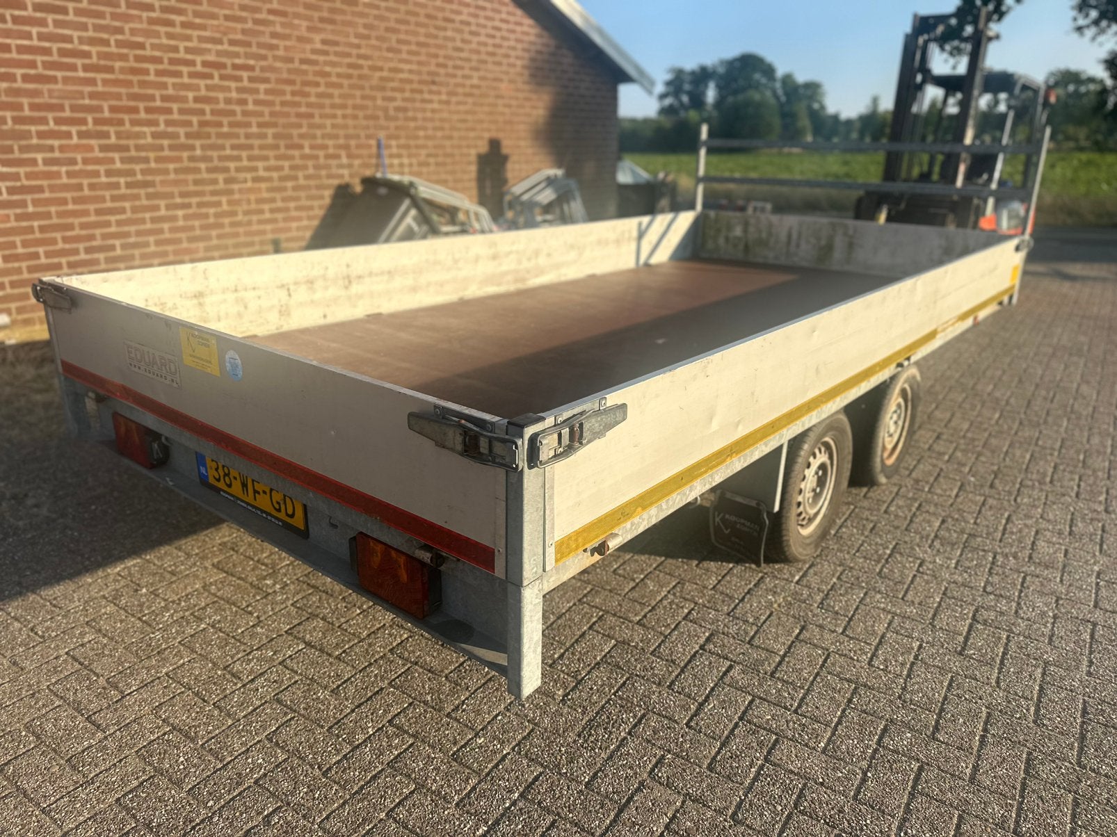 Grote plateau tandemasser nieuwe vloer !!!, Auto diversen, Aanhangers en Bagagewagens, Ophalen of Verzenden, Zo goed als nieuw