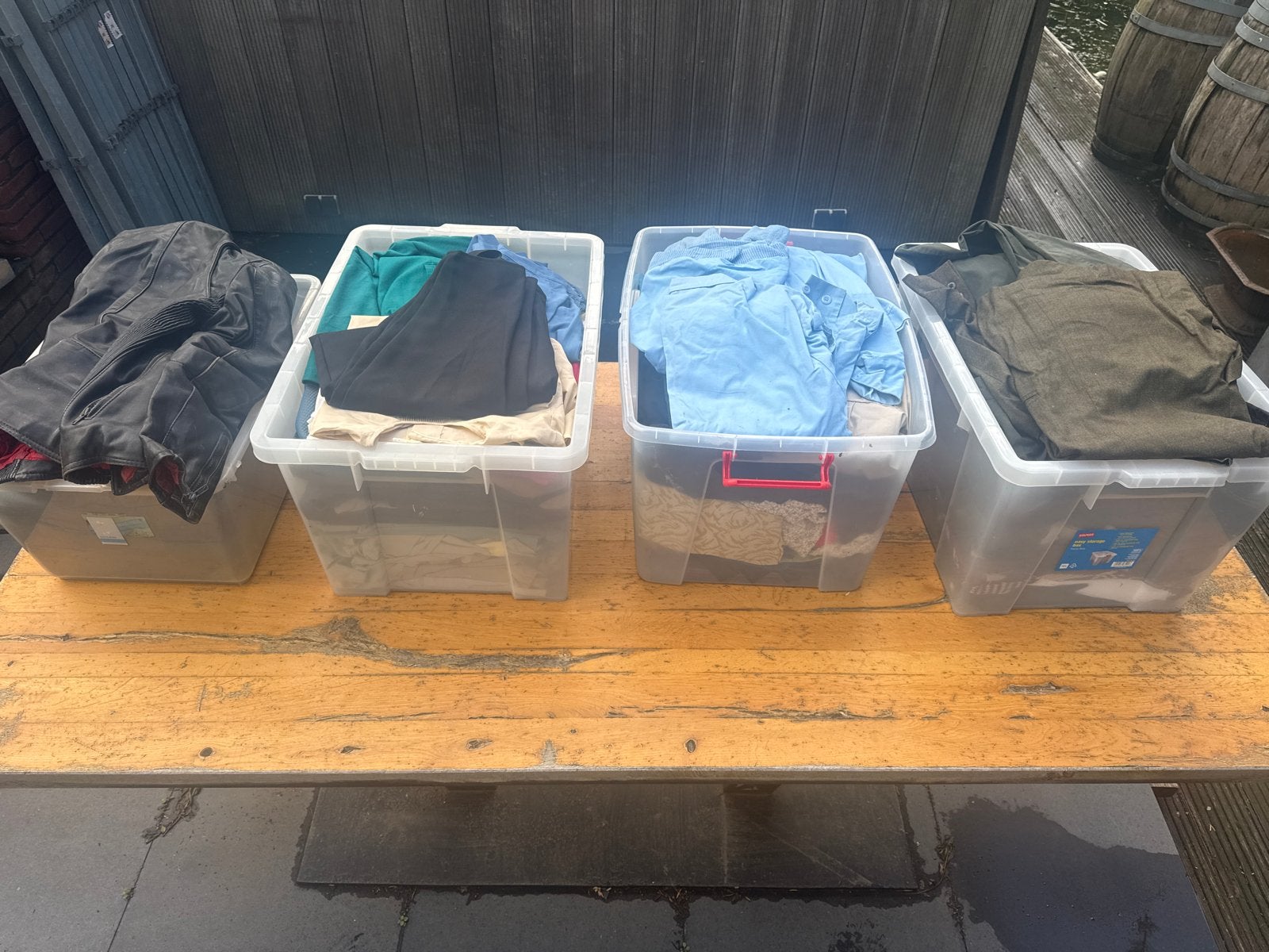 Grote partij vintage kleding jaren '70 (ca. 100 stuks), Ophalen