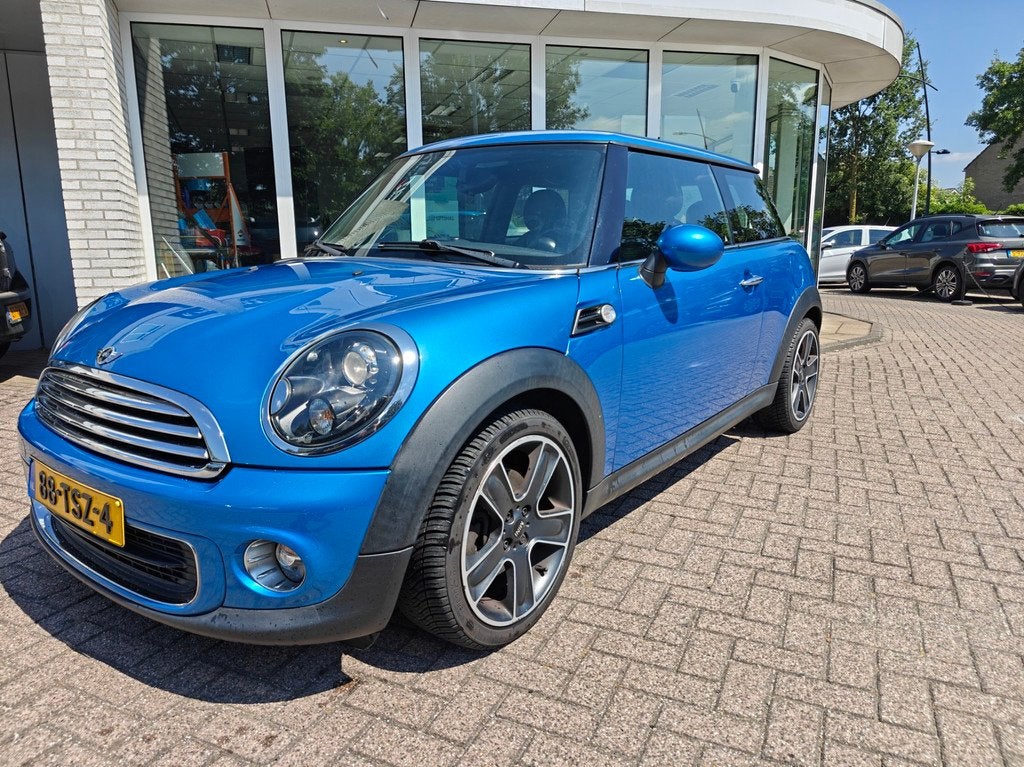 Mini 3-Deurs 1.6 One MINIMALIST / Airco / Lichtmetalen velge, Auto's, Mini, Voorwielaandrijving, Euro 5, Stof, Origineel Nederlands
