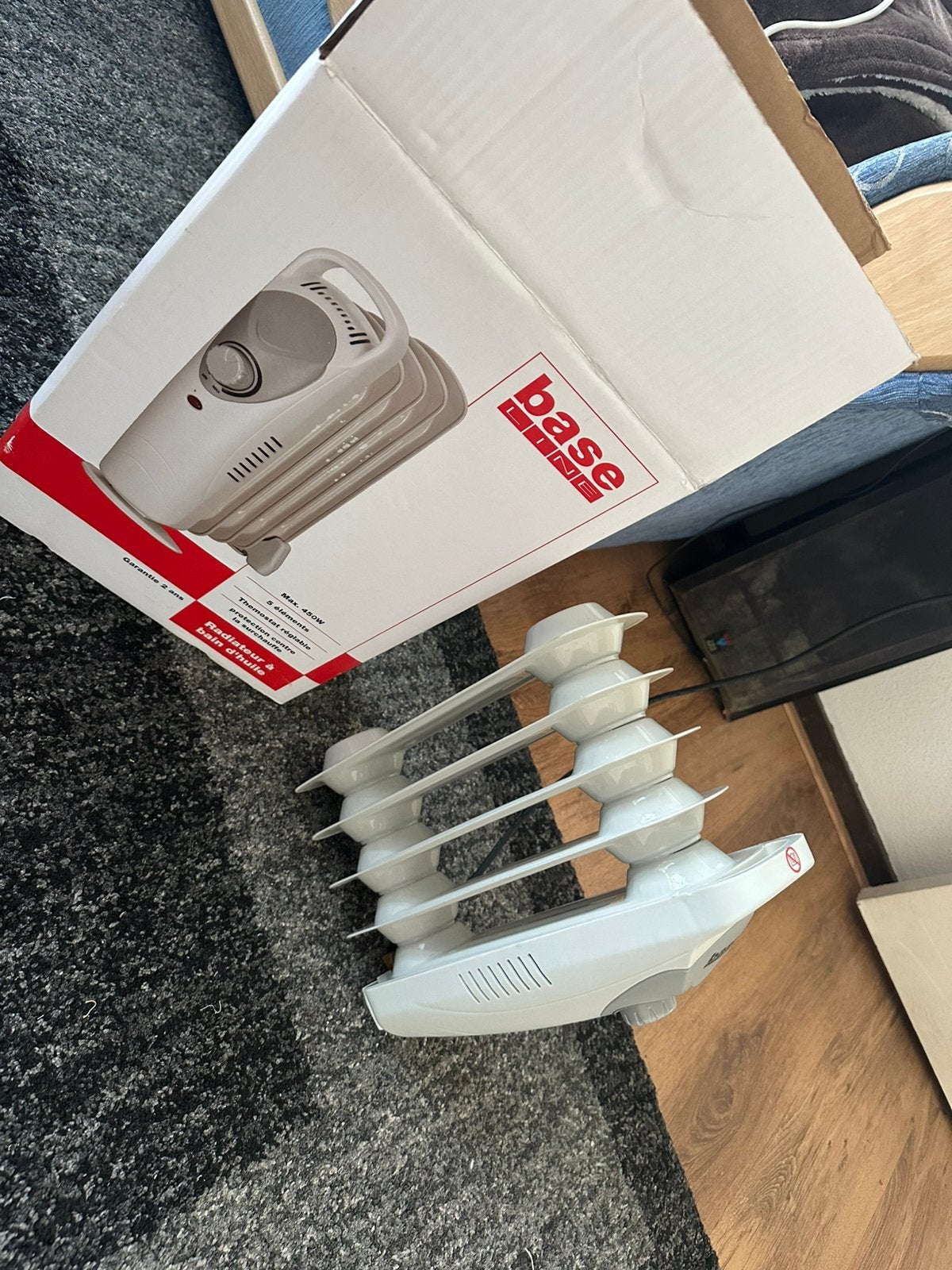 Oliegevulde radiator 450W., 30 tot 80 cm, Radiator, Nieuw, Minder dan 60 cm