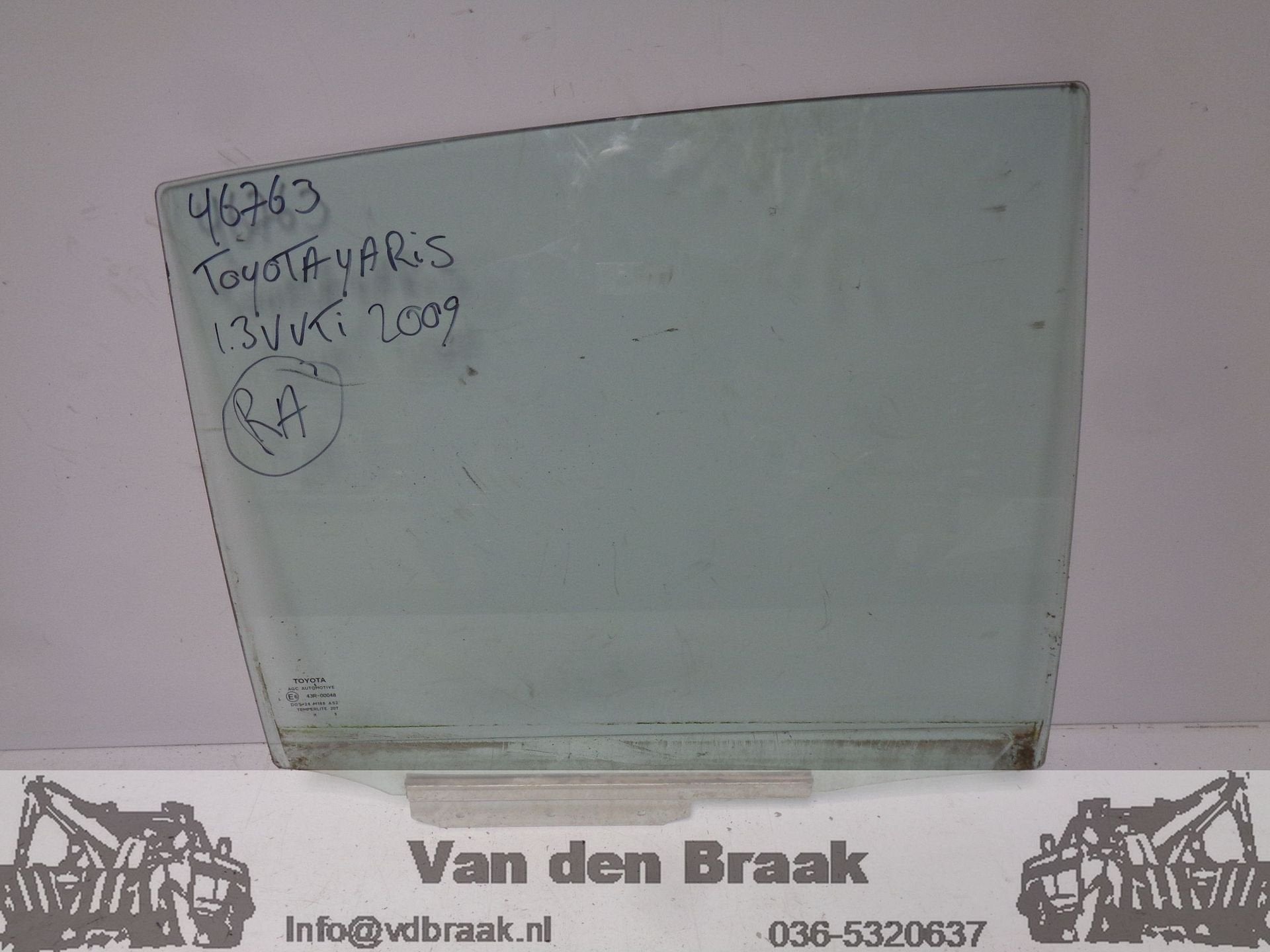 Toyota Yaris 5 drs 2005-2011 Portierruit rechts achter, Gebruikt, -, Ophalen of Verzenden, Toyota