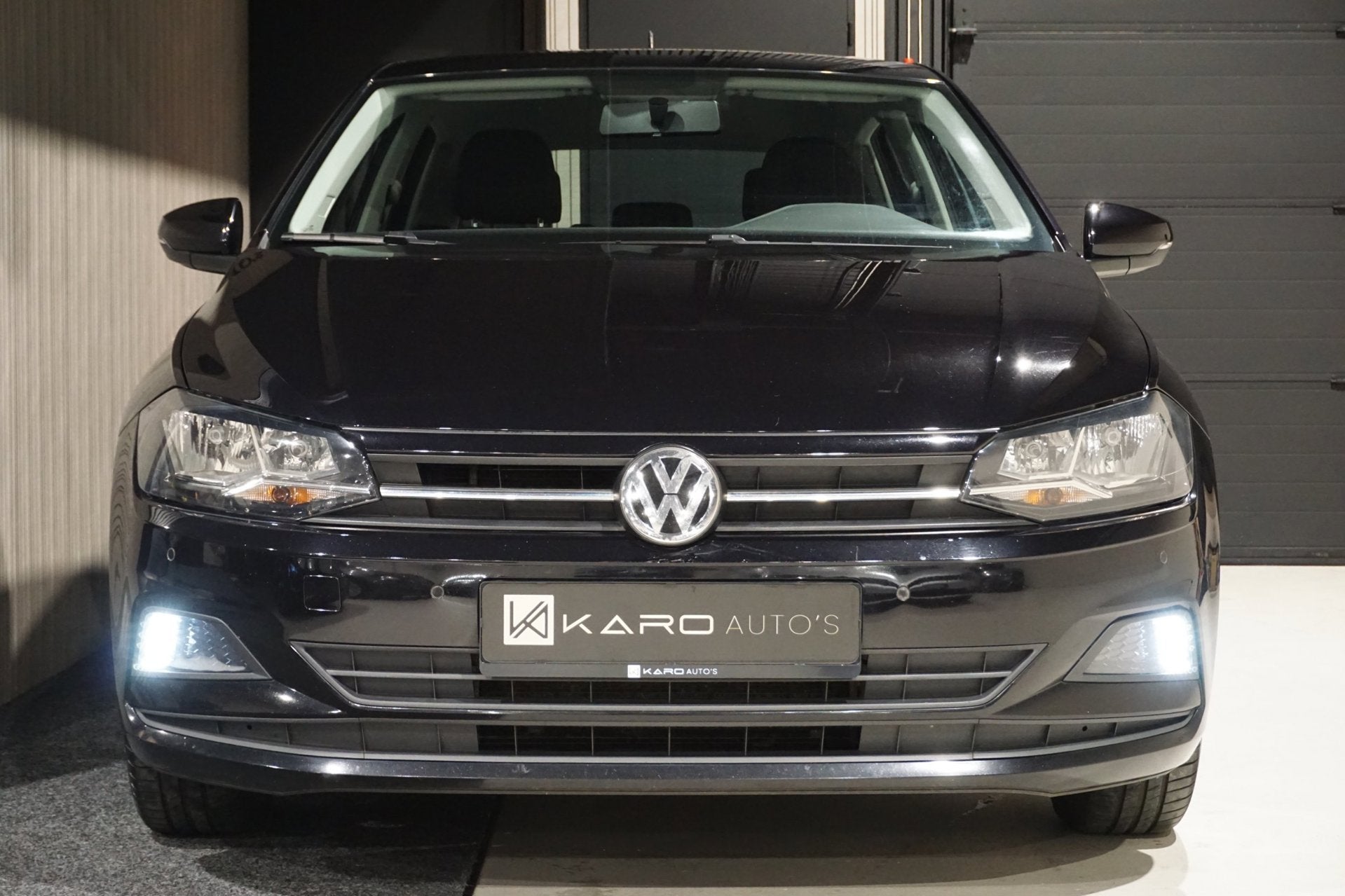 Volkswagen Polo 1.0 TSI Comfort Cruise Airco Pdc Lmv 1e Eig., Auto's, Voorwielaandrijving, Stof, Gebruikt, Zwart
