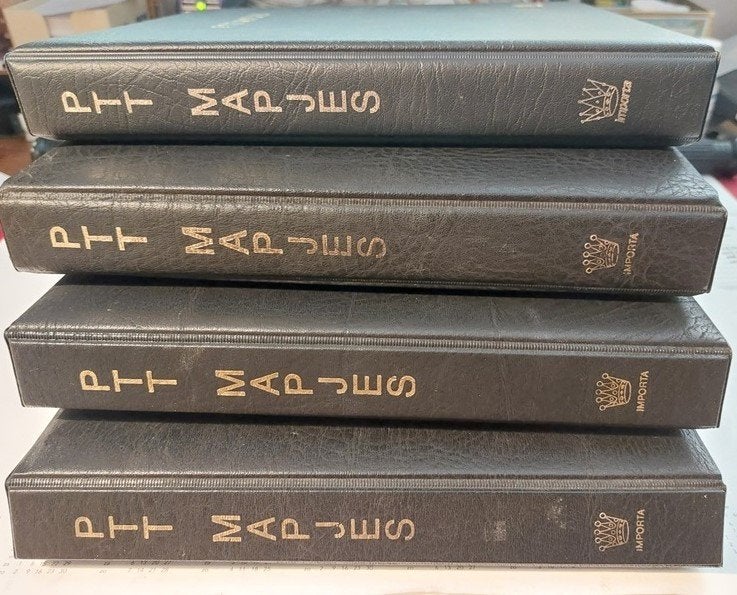 4 Importa albums met 137 postzegelmapjes, Ophalen of Verzenden, Postfris