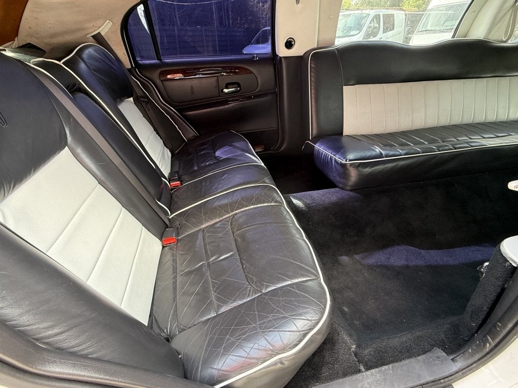 Lincoln Town Car 4.6 Signature Stretched Limo! (bj 2000), foto 6
