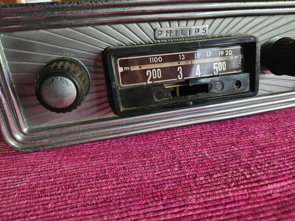 Oldtimer Philips NX344V10 buizenradio uit VW Kever 1956, Auto diversen, Autoradio's, Ophalen of Verzenden