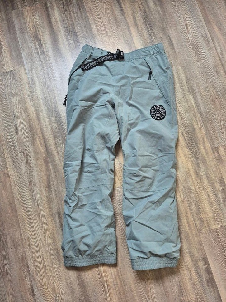 Dope Snow dames skibroek XL, Ophalen of Verzenden, Zo goed als nieuw, Maat 46/48 (XL) of groter, Broek