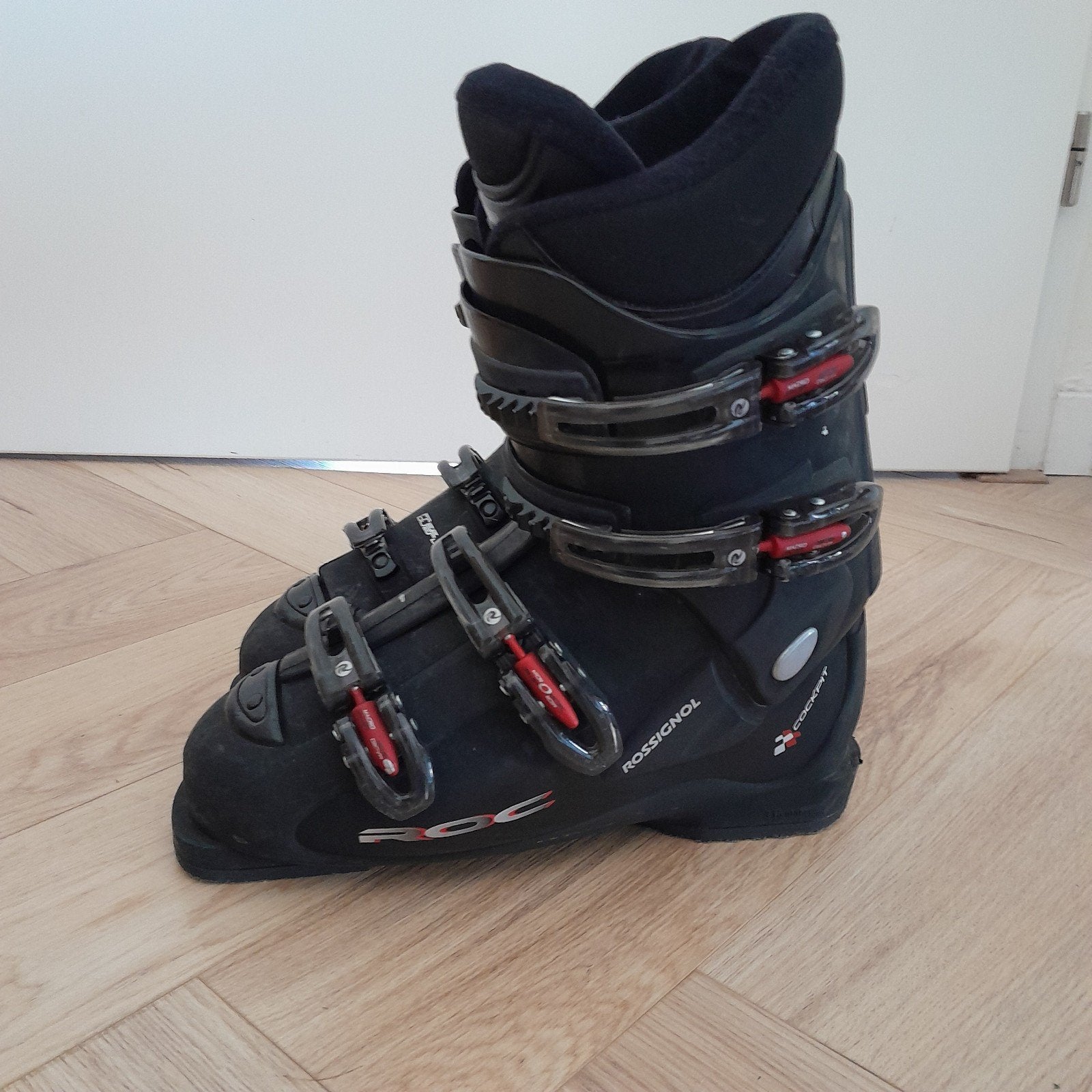 Skischoenen maat 39, Sport en Fitness, 160 tot 180 cm, Overige typen, Zo goed als nieuw, Ophalen