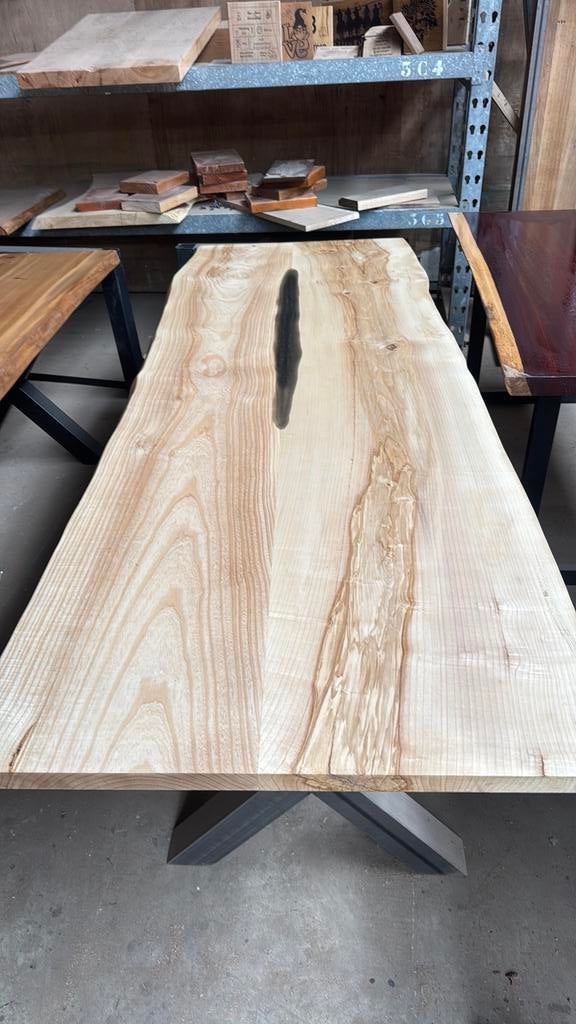 Boomstam tafels eiken iepen padoek etc, Ophalen, Minder dan 25 mm, Zo goed als nieuw, Plank