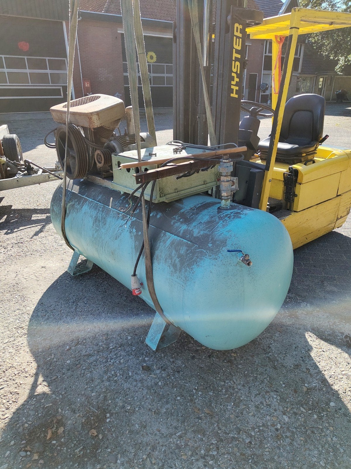 Grote compressor Atlas Copco, Ophalen, Gebruikt, ., .