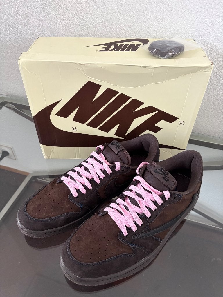 Travis Scott Air Jordan Low 1 Mocca, Kleding | Heren, Bruin, Air Jordan, Ophalen of Verzenden, Sneakers of Gympen