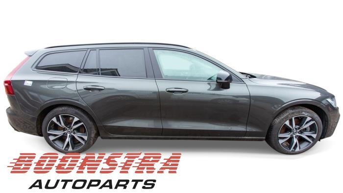 Portier 4Deurs rechts-voor van een Volvo V60 (72400), Gebruikt, -, Deur, -
