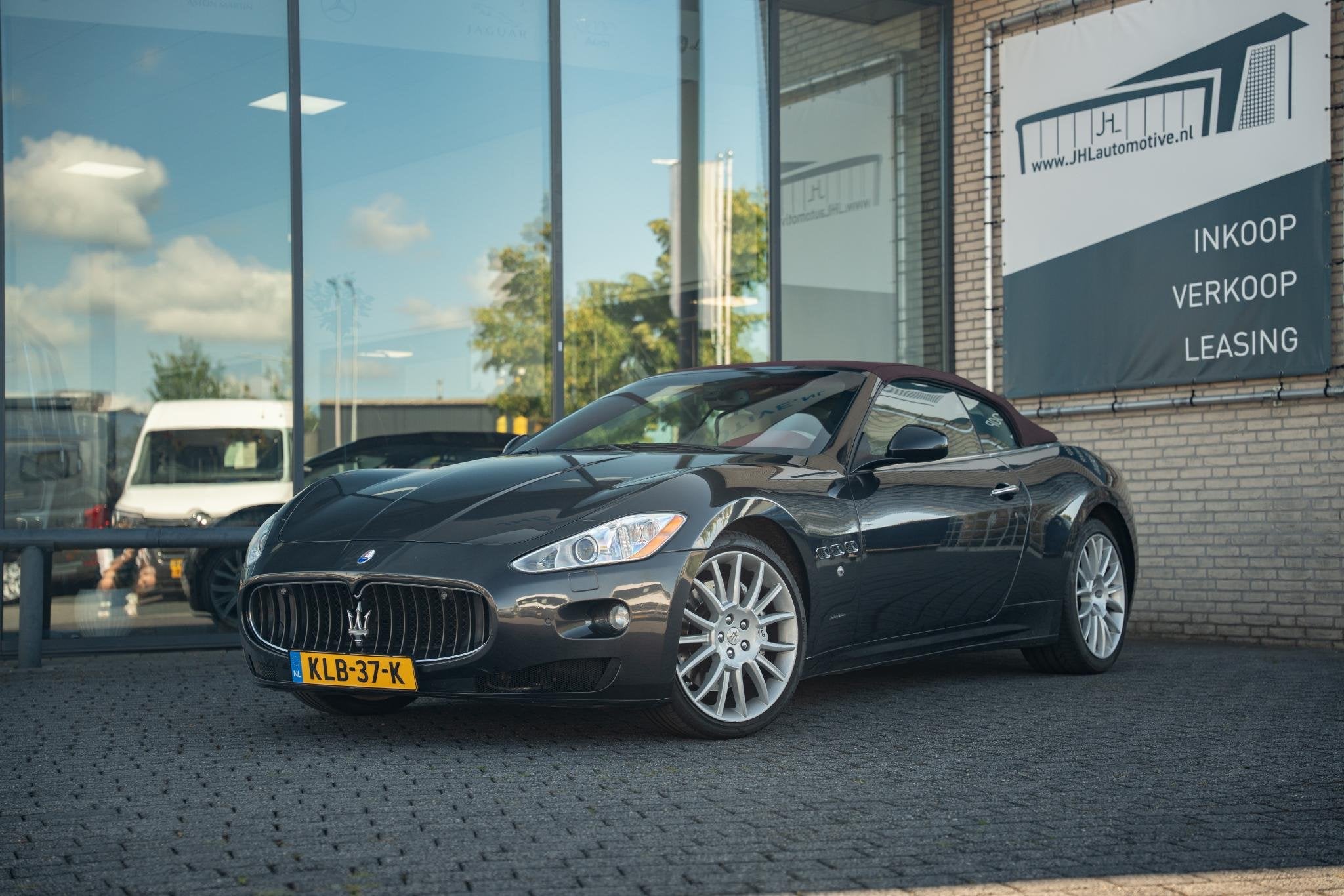 Maserati GranCabrio 4.7 V8*NL AUTO*1e EIGENAAR*CARBALHO*BOSE, Auto's, Automaat, Euro 5, Gebruikt, 8 cilinders