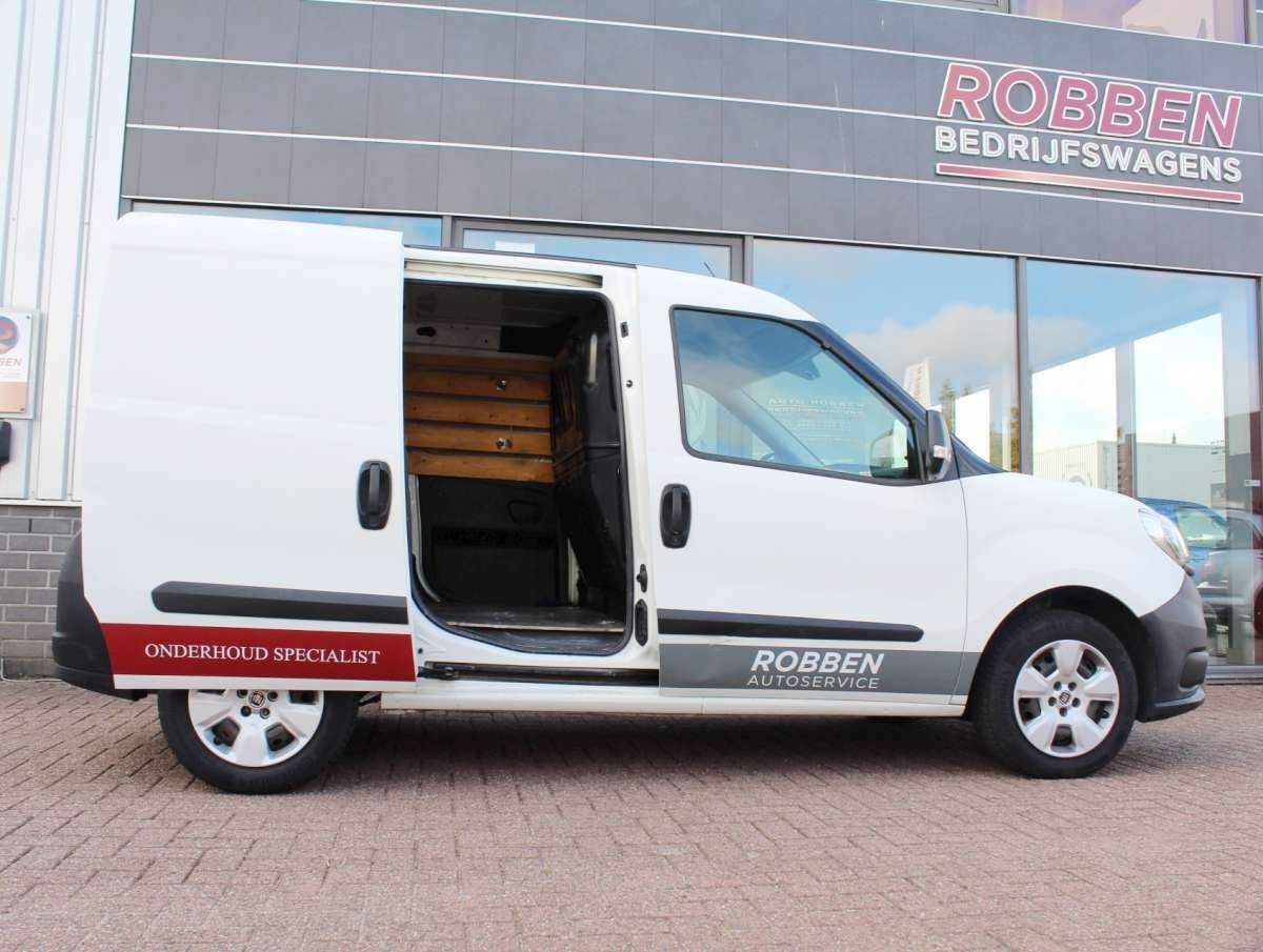 Fiat Doblò Cargo 1.3 MJ L1H1 Airco/Trekhaak/Parkeersensoren, Voorwielaandrijving, Euro 5, Gebruikt, Huisgarantie