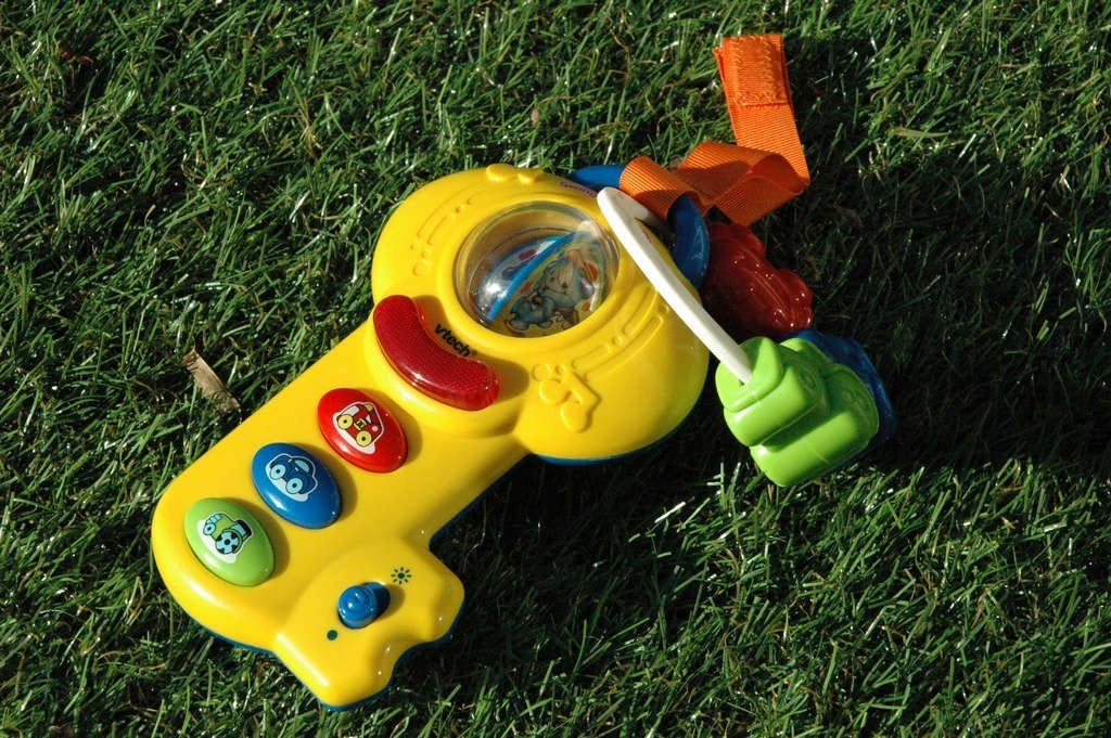 Vtech interactieve sleutelbos met vrolijke gekleurde knopjes, Ophalen of Verzenden, Gebruikt, 6 maanden tot 2 jaar