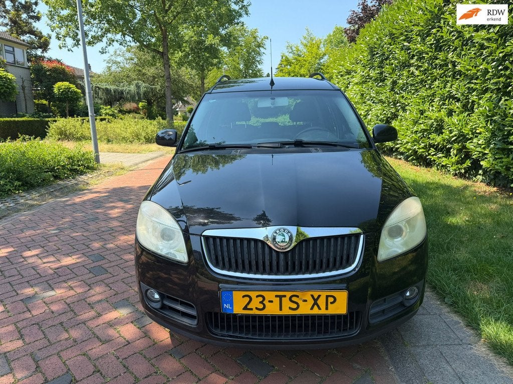 Skoda Roomster 1.4-16V Sport, AIRCO, APK 18-06-2027., Auto's, Skoda, Voorwielaandrijving, Gebruikt, 4 cilinders, Roomster