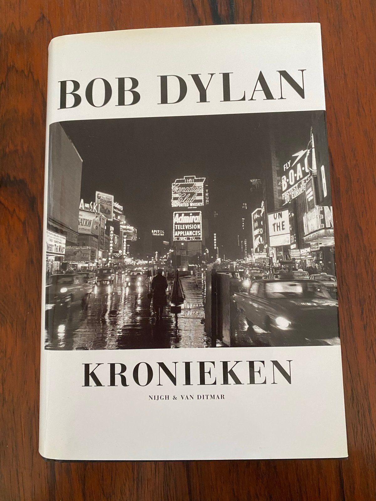 Bob Dylan - Kronieken (Boek), Ophalen of Verzenden, Zo goed als nieuw, Nederland