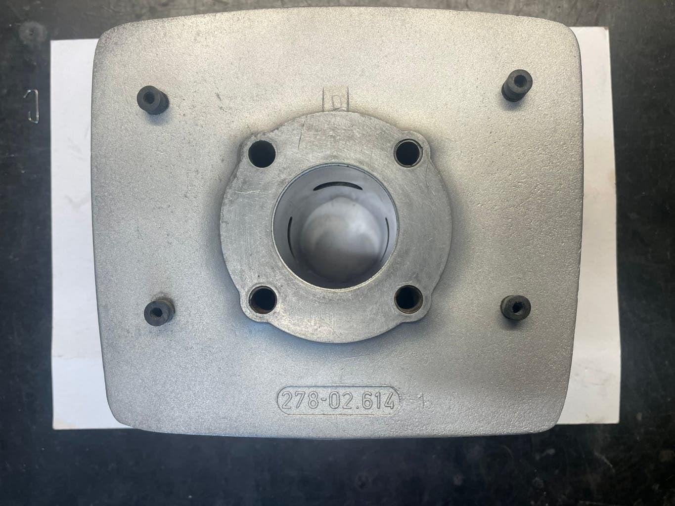 Originele mini therm cilinder + kop, Ophalen of Verzenden, Gebruikt, Cilinder