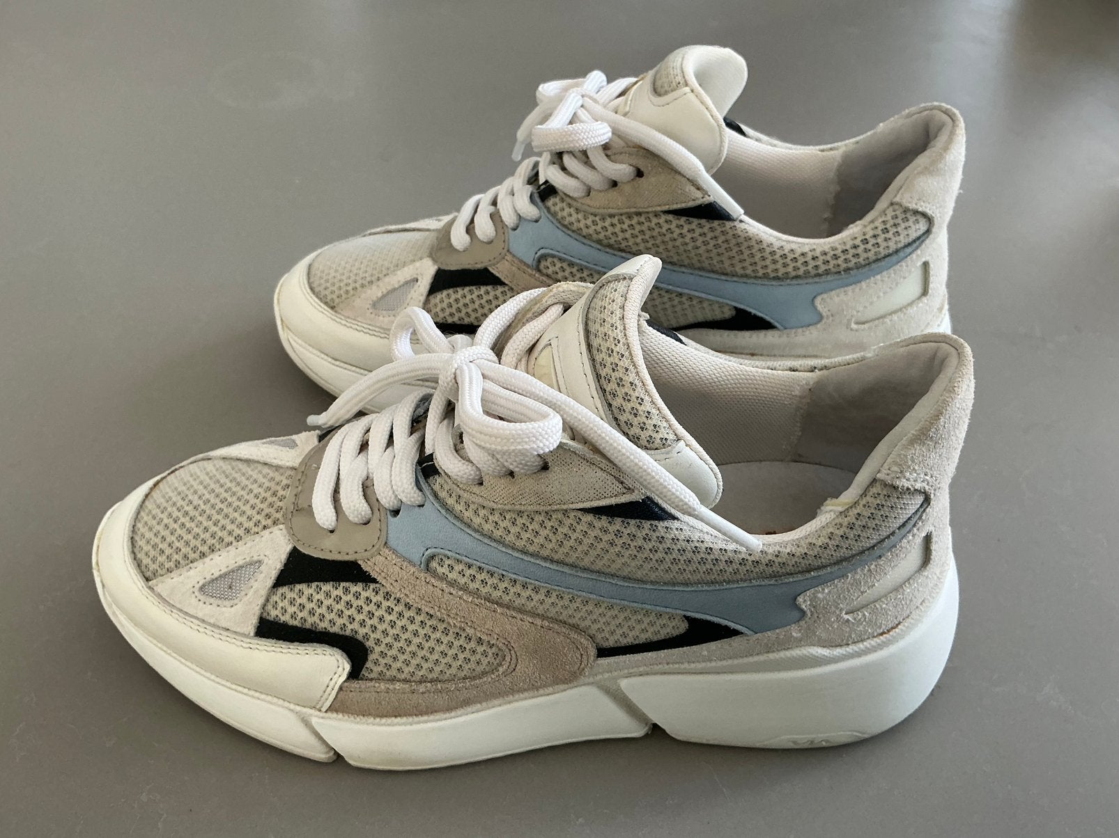 Witte sneakers Via Vai, maat 36, Kleding | Dames, Ophalen of Verzenden, Zo goed als nieuw, Wit, Sneakers of Gympen