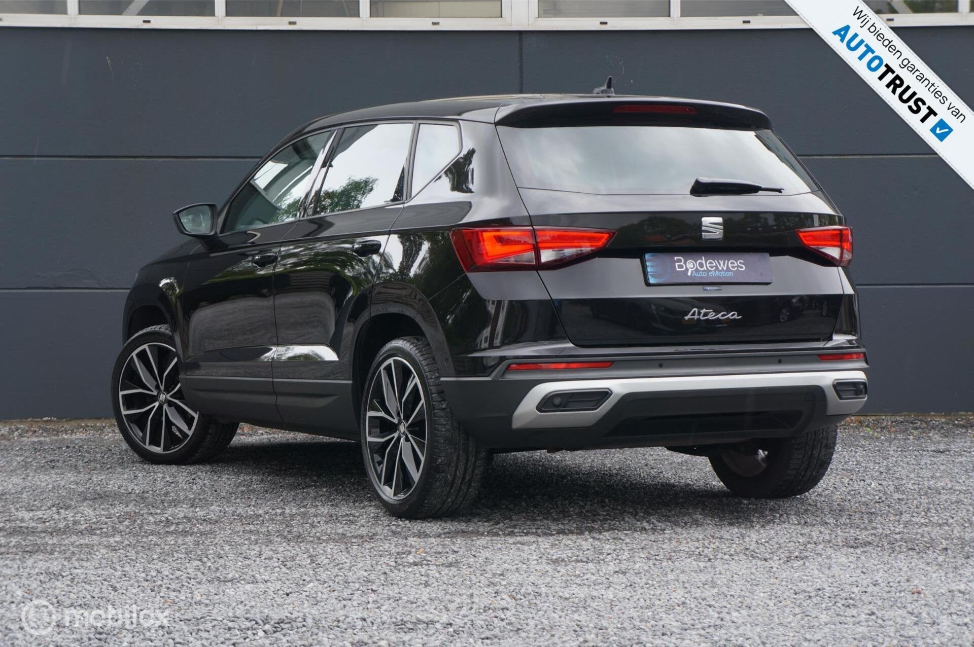 Seat Ateca 1.5 TSI Style DSG Business Intense Apple Android, 4 cilinders, Ateca, Zwart, Bedrijf