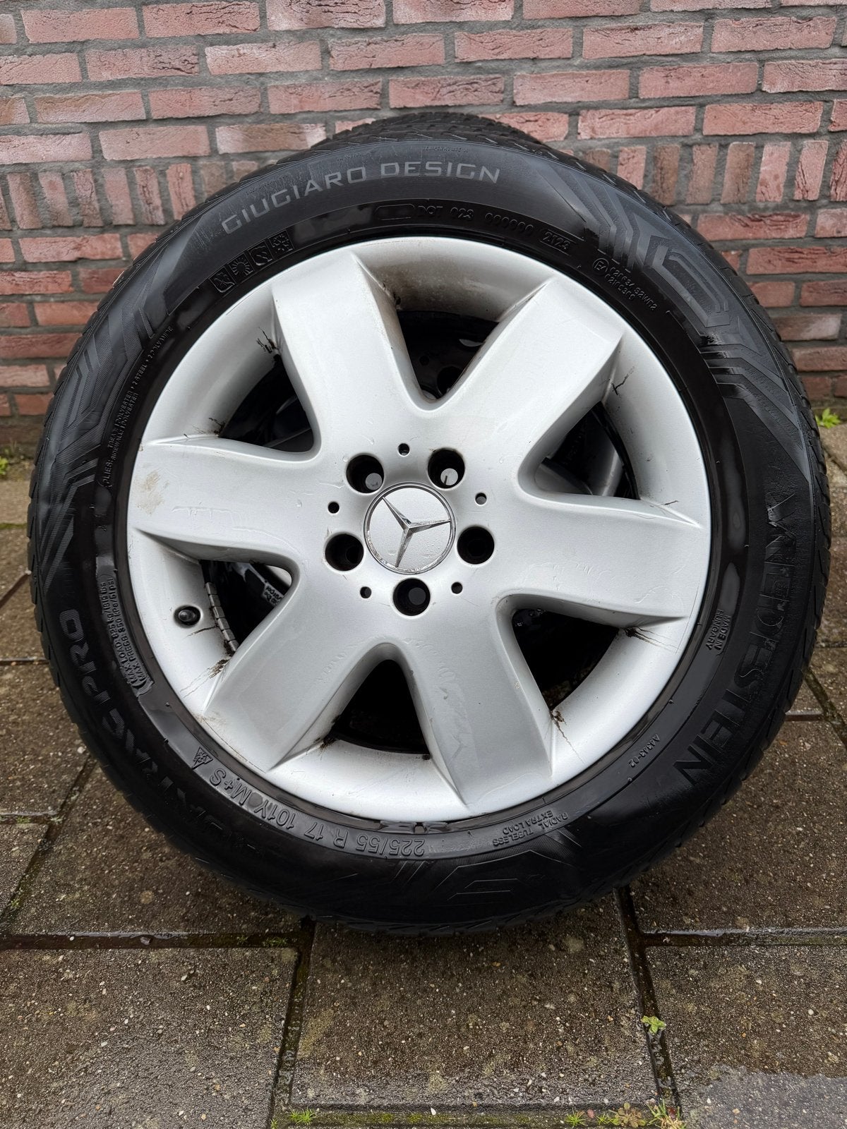 Winterbanden Mercedes Vito 225/55 R17, Ophalen, Banden en Velgen, 17 inch, Winterbanden