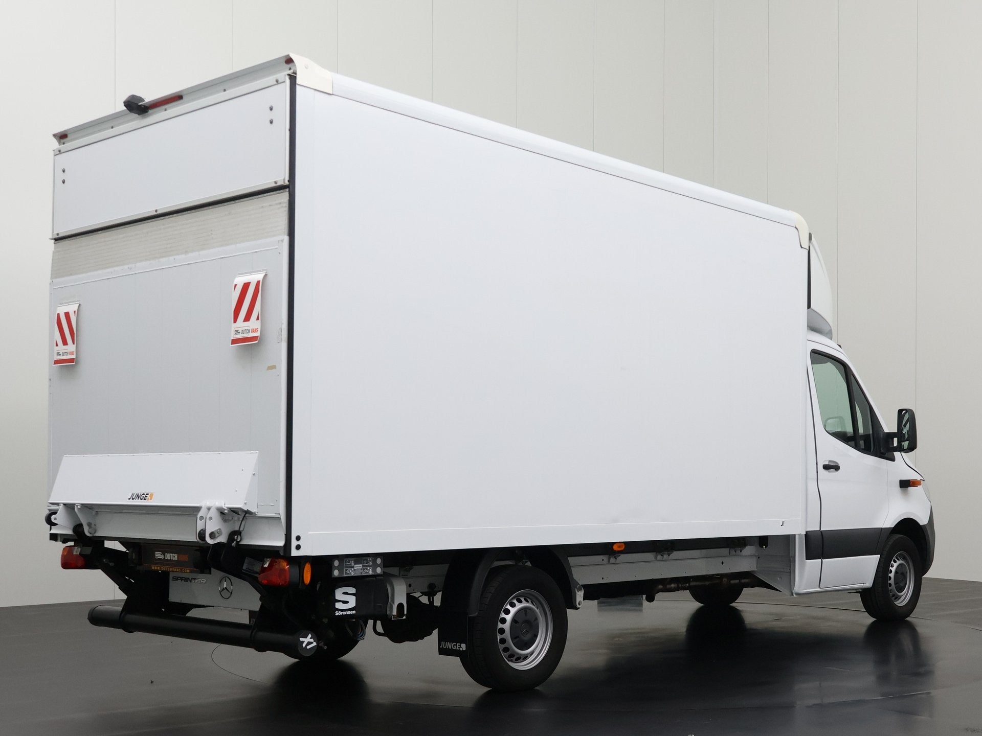 Mercedes-Benz Sprinter 317CDI Bakwagen+Laadklep | Dakspoiler, Gebruikt, Euro 6, 2000 kg, 2675 kg