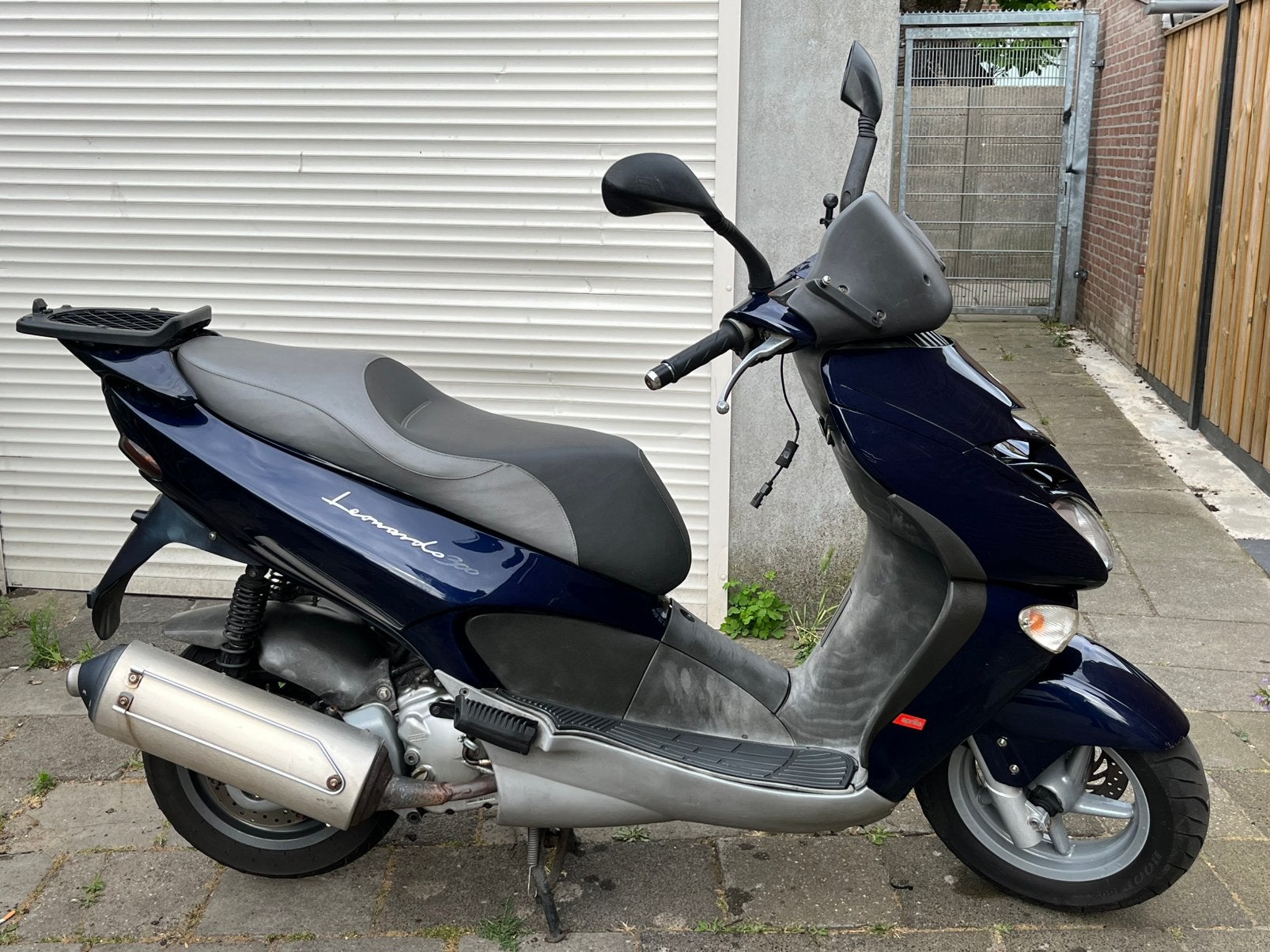 Aprilia Leonardo 300 - 300cc 4 takt - 🇩🇪, Ophalen