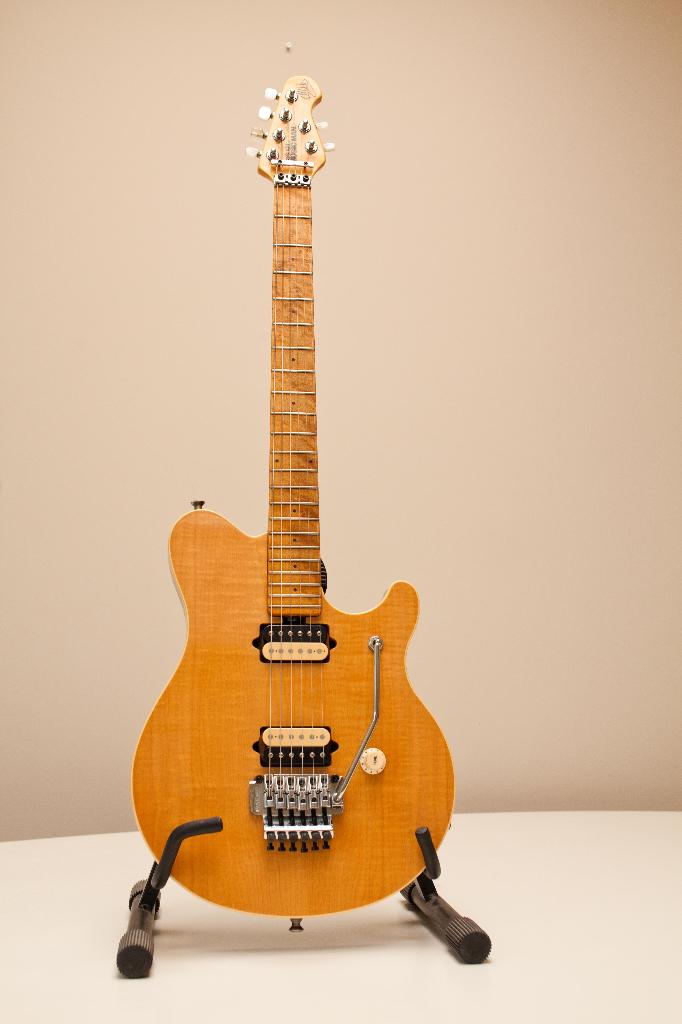 Music Man EVH signature trans natural, Ophalen, Gebruikt, Solid body, Overige merken