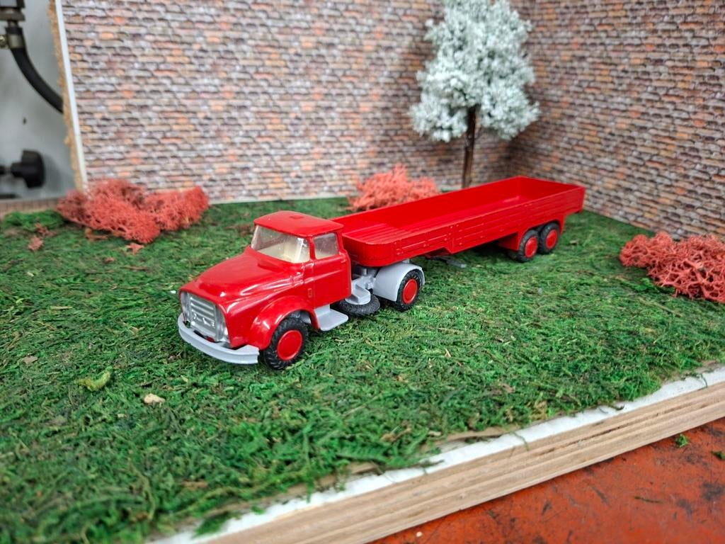 Lion toys, Ophalen of Verzenden, Zo goed als nieuw, Bus of Vrachtwagen, Lion Toys