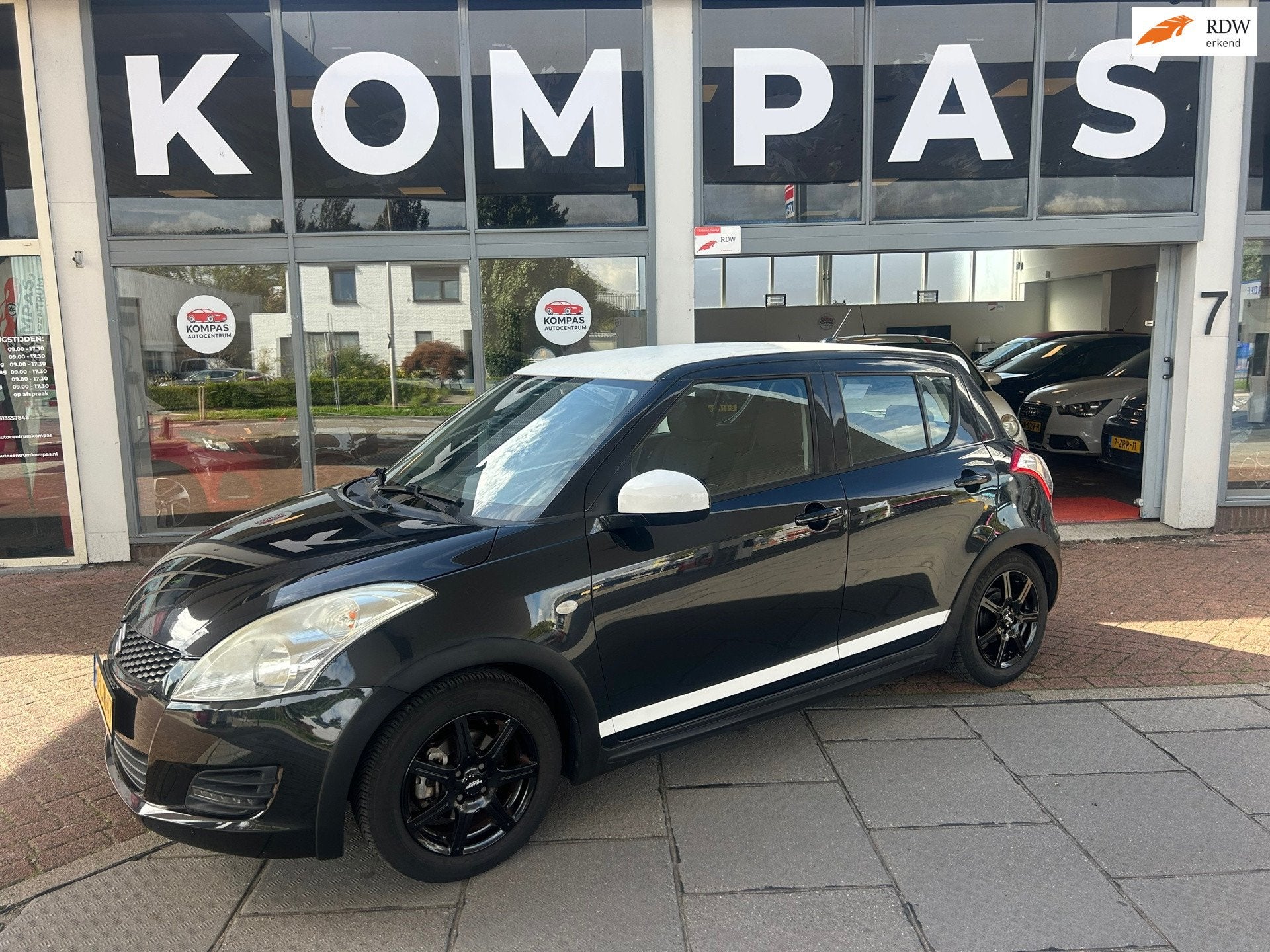 Suzuki Swift 1.2 Comfort EASSS |STOELVERW.|AIRCO|5DEURS|Nw.A, Auto's, Stof, Gebruikt, 4 cilinders, 400 kg