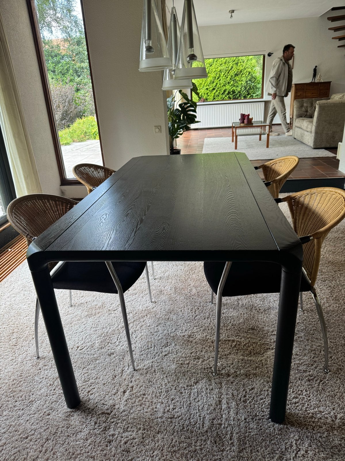 Stijlvolle Zwarte Eettafel - Modern Design Zuiver, Huis en Inrichting, Ophalen, Gebruikt, 50 tot 100 cm, Vijf personen of meer