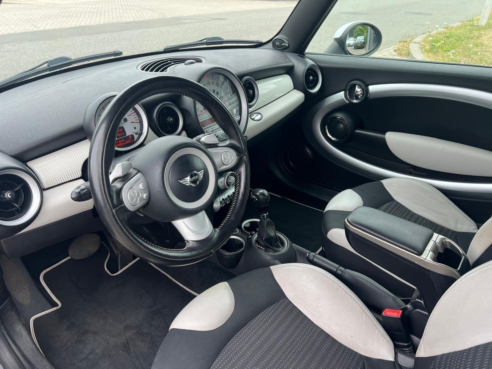 Mini 3-Deurs 1.6 Cooper Business Line 2010 Automaat Cruise, 15 km/l, Gebruikt, Zwart, 4 cilinders