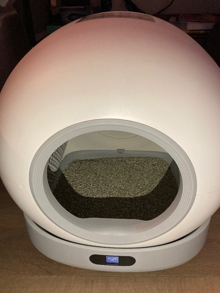 Hombli Automatic Cat Litter Box, Dieren en Toebehoren, Ophalen, Zelfreinigend, Zo goed als nieuw, Gesloten