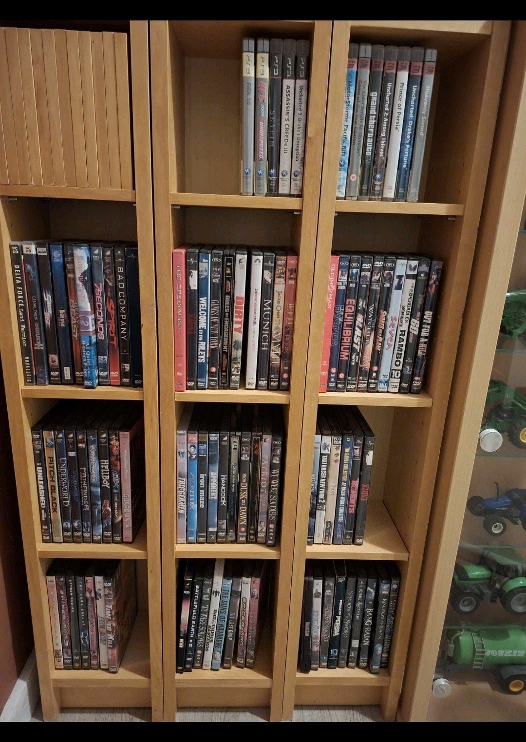 dvd/cd kasten ikea billy eiken, Huis en Inrichting, Ophalen, Gebruikt, 150 discs of meer, Hout