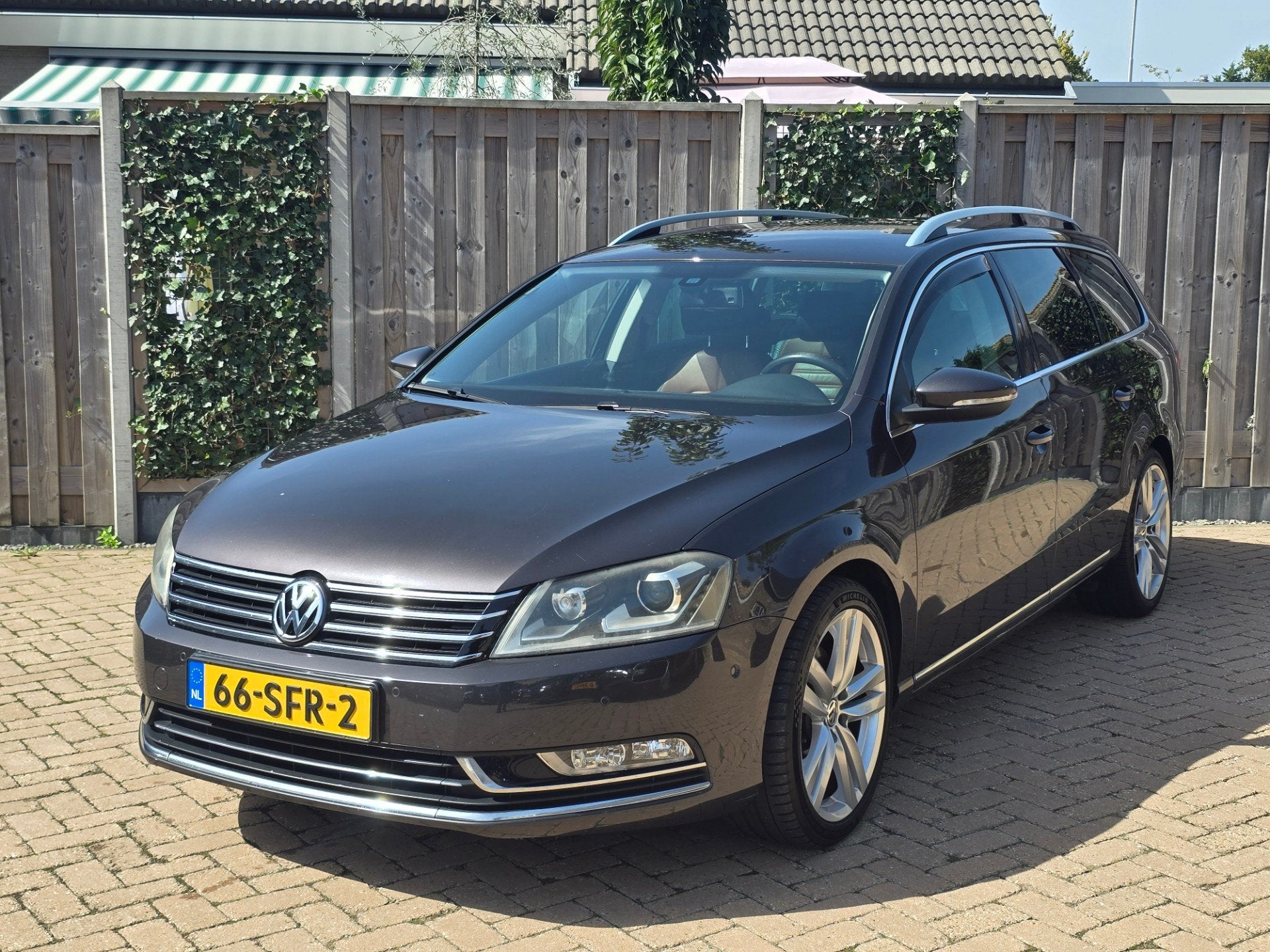 Volkswagen Passat Variant 2.0 TSI Highline, Voorwielaandrijving, Euro 5, 4 cilinders, Handgeschakeld