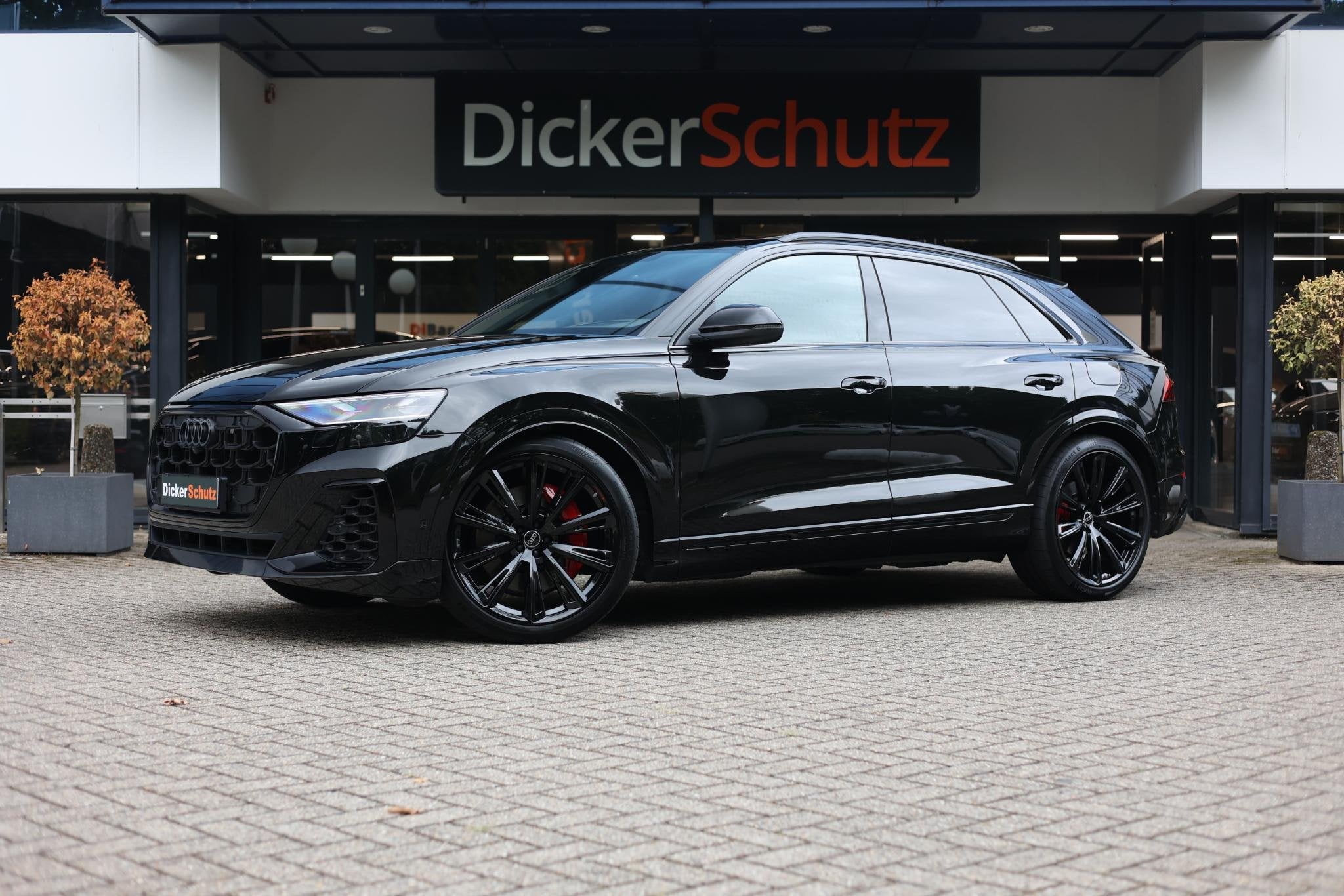 Audi Q8 60 TFSIe Competition Vierwielb. | Massage | Ventilat, Automaat, Gebruikt, 2995 cc, Q8
