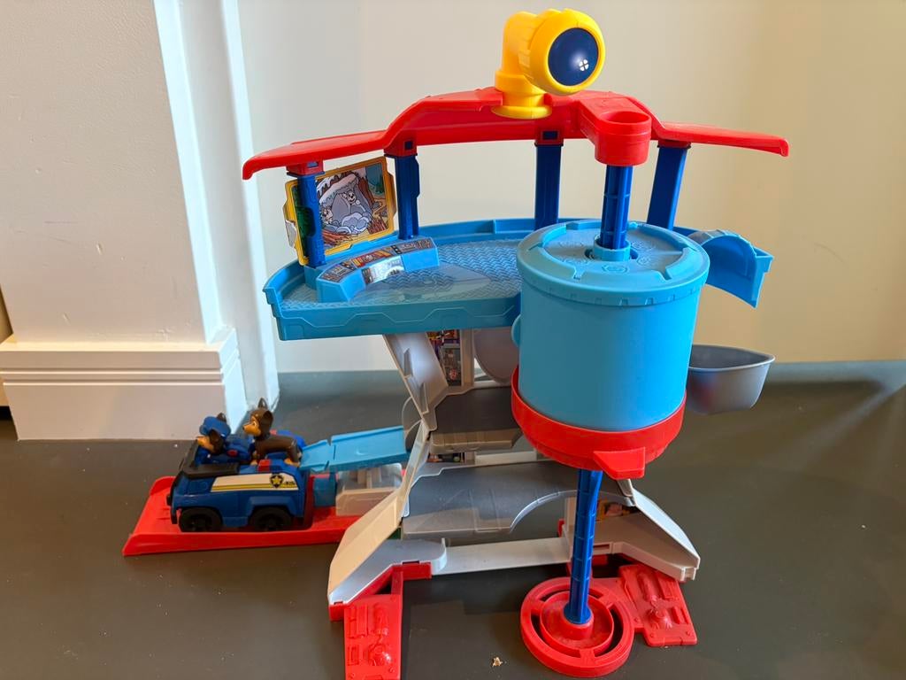 Paw patrol uitkijktoren, Kinderen en Baby's, Speelgoed | Actiefiguren, Ophalen of Verzenden, Zo goed als nieuw