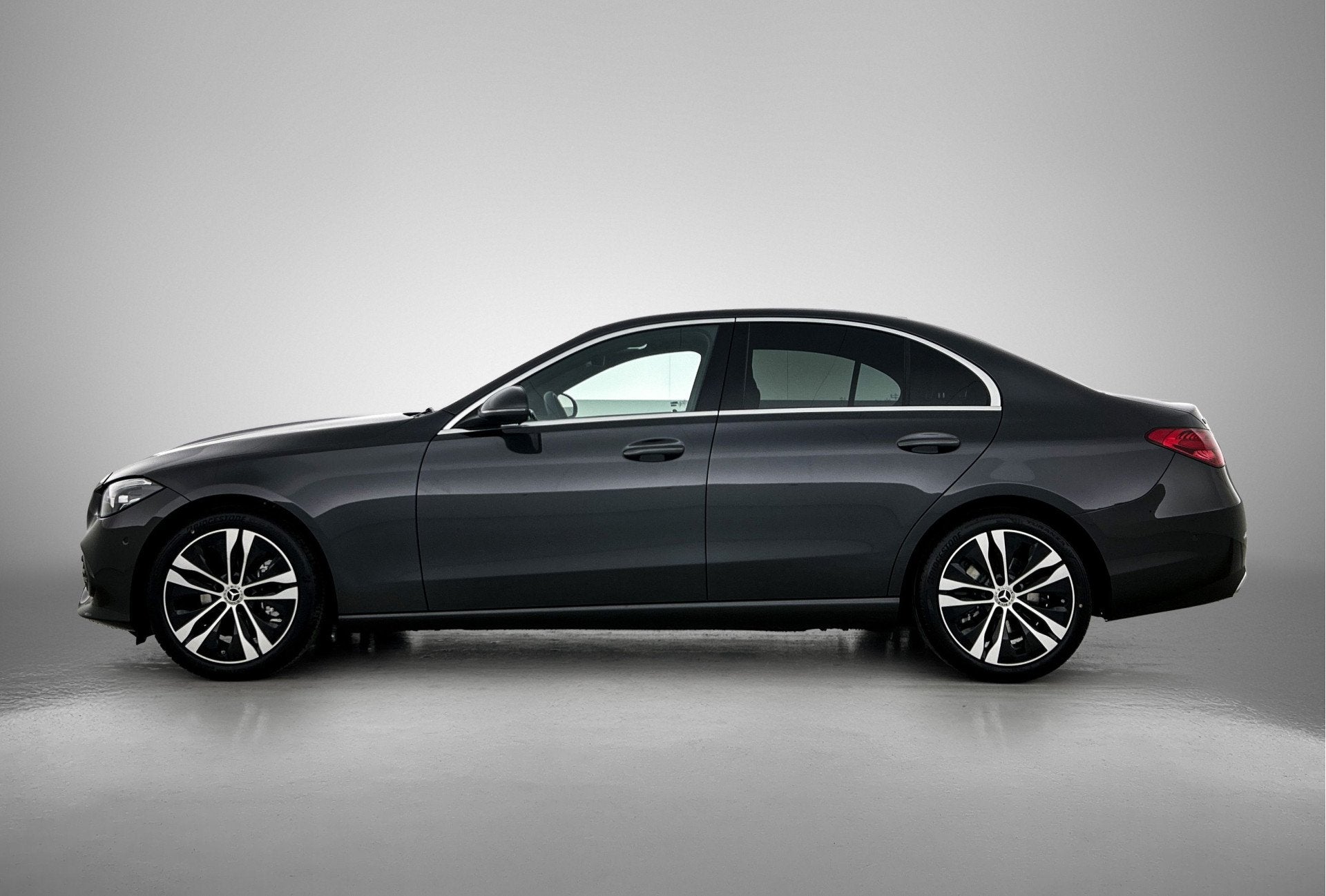 Mercedes-Benz C-Klasse 180 Business Solution Luxury | Trekha, 12 maanden, Achterwielaandrijving, 1800 kg, Origineel Nederlands