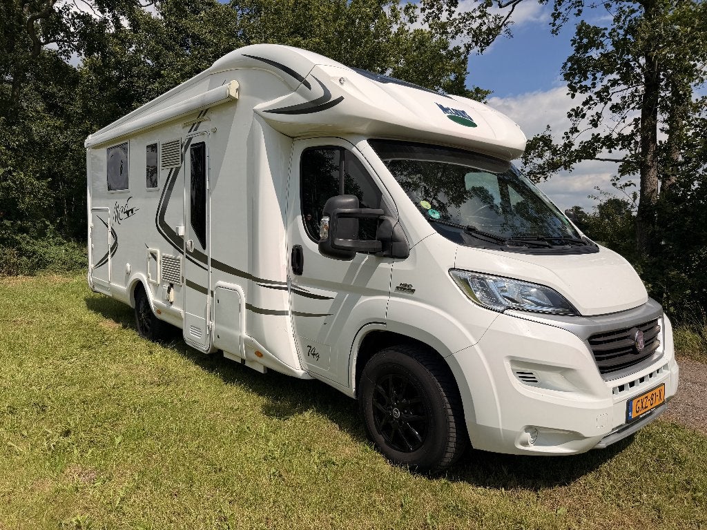Caravans And Camping Goed