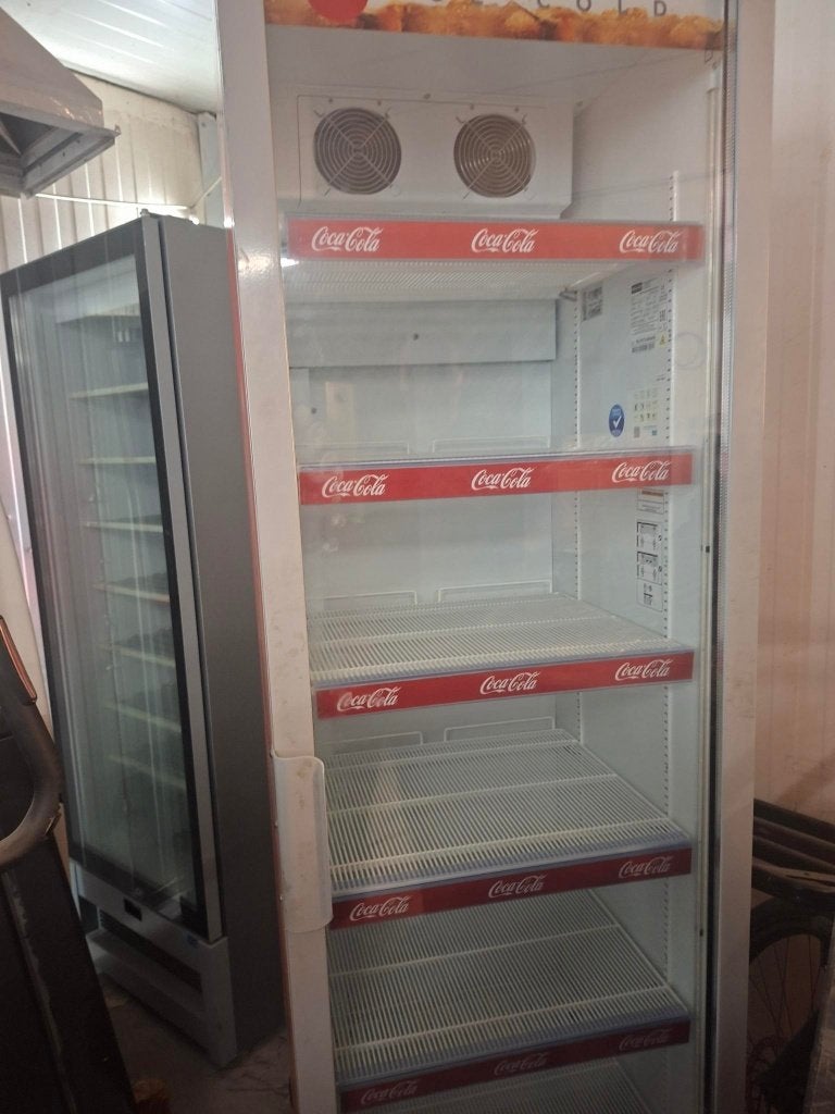 Frigoglass Coca-Cola, Ophalen, Zonder vriesvak, 200 liter of meer, 60 cm of meer