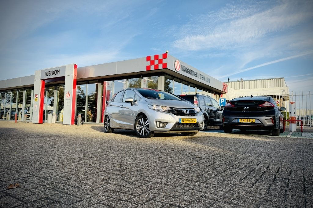 Honda Jazz 1.3 i-VTEC Elegance | TREKHAAK | CAMERA | CLIMA |, Auto's, Automaat, 12 maanden, 450 kg, Gebruikt
