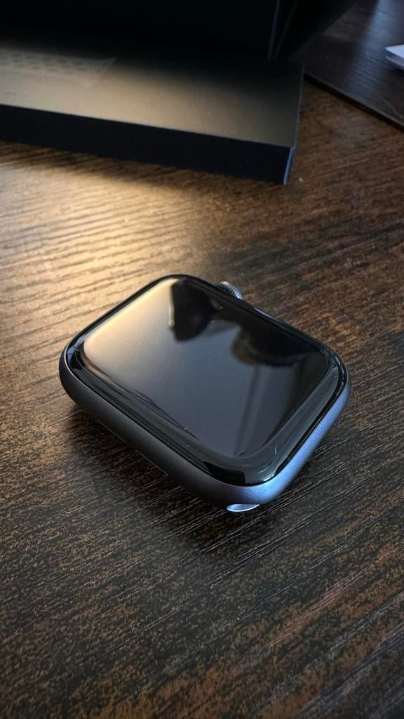 Apple Watch Series 4 Space Gray Aluminium + Nike Band, Ophalen, IOS, Waterdicht, Grijs