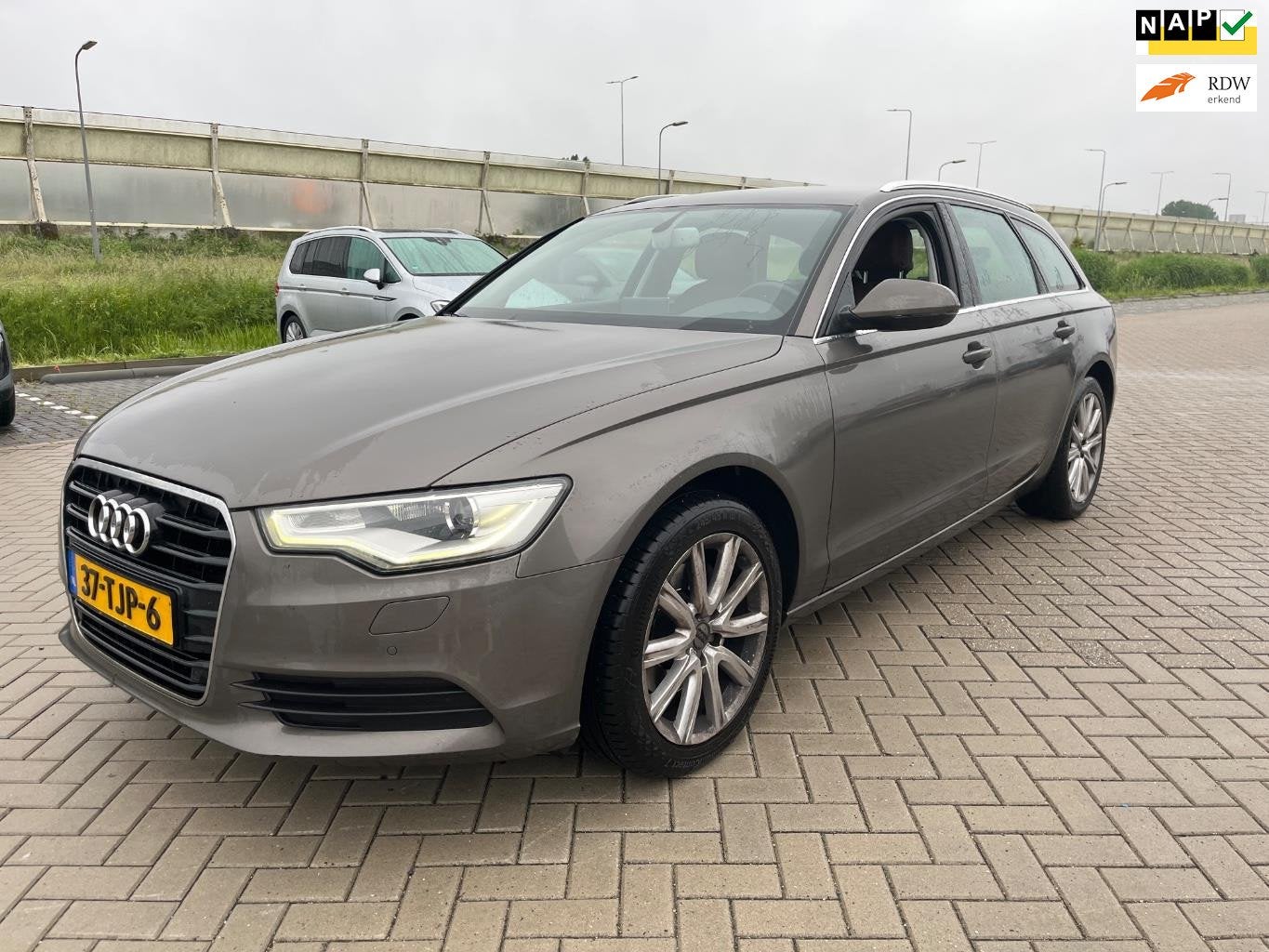 Audi A6 Avant 2.0 TFSI Pro Line Plus EXPORT, Auto's, Euro 5, 15 km/l, Gebruikt, 4 cilinders