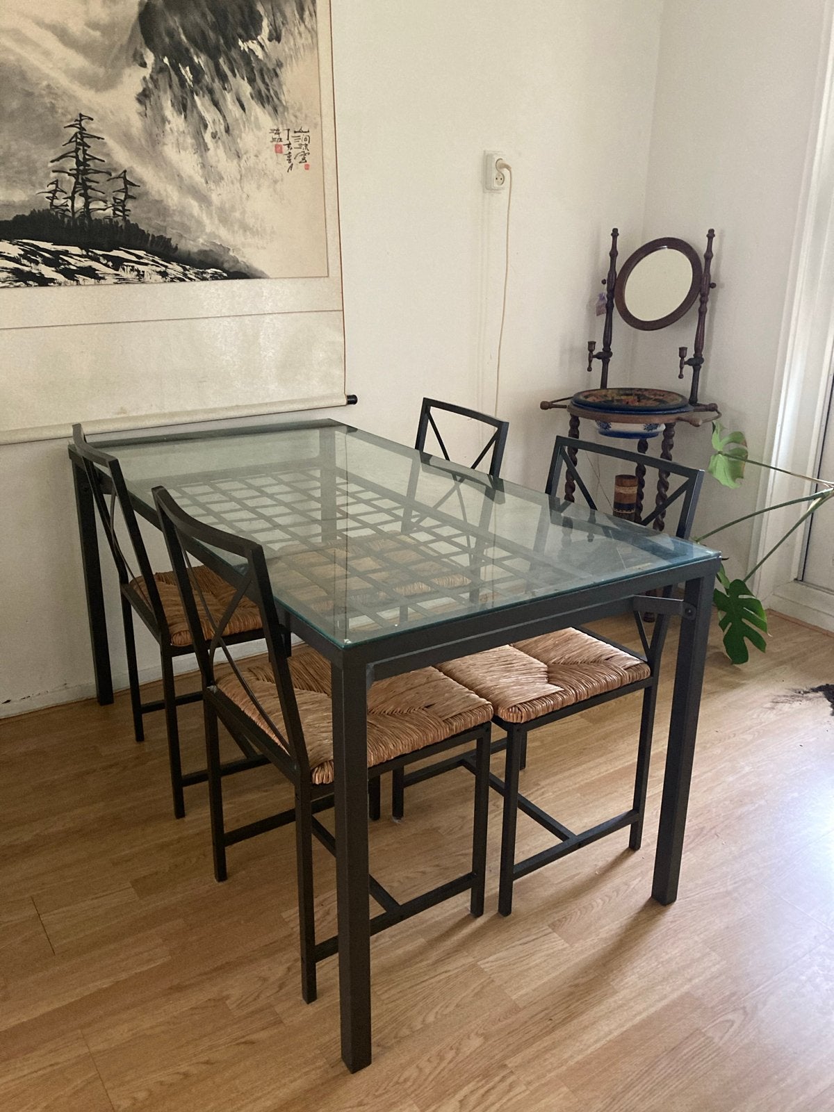 Metalen tafel met glazen blad en 4 stoelen, Ophalen, Gebruikt, 100 tot 150 cm, 50 tot 100 cm
