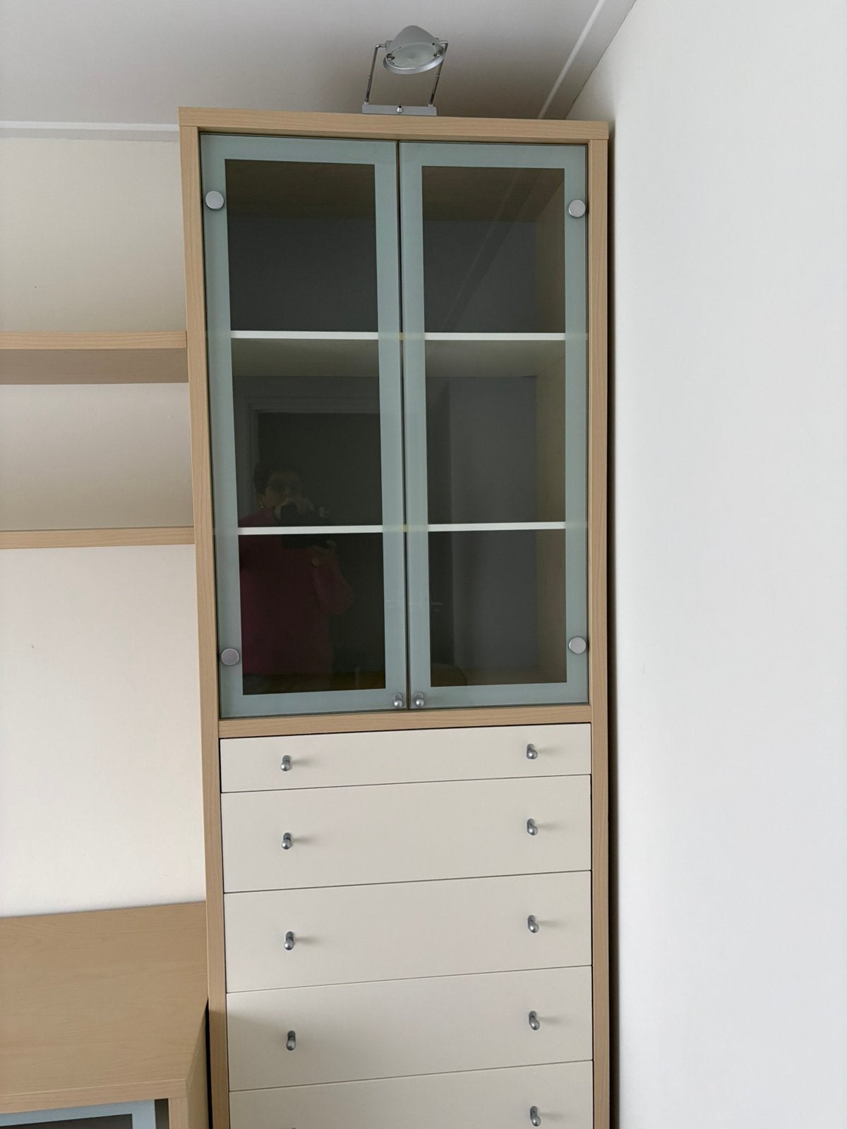 Magiker, hoge kast met lades en vitrinekast IKEA, Ophalen, Met deur(en), 50 tot 100 cm, Zo goed als nieuw