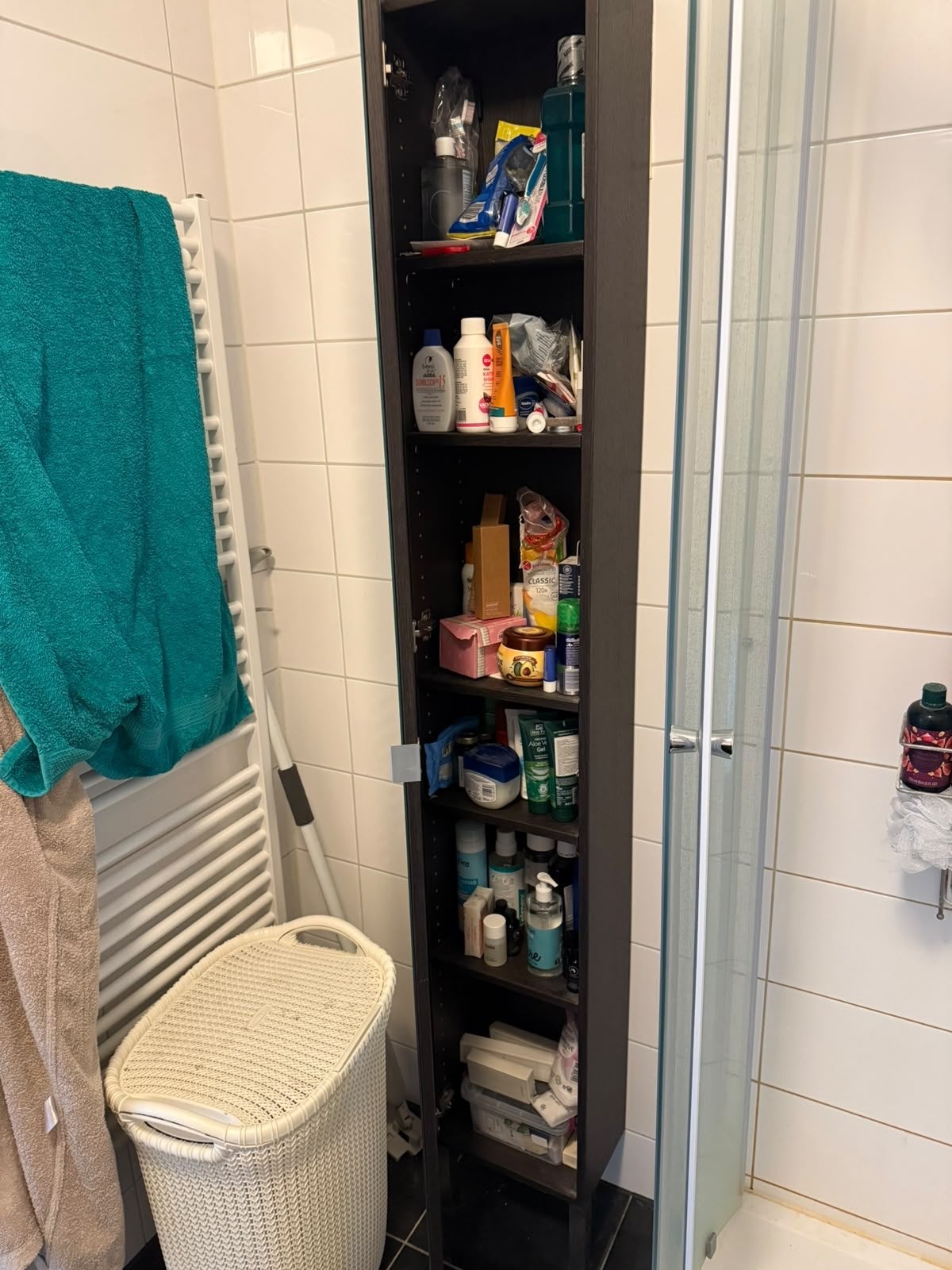 Hoge badkamerkast met spiegeldeur, Ophalen, (Half)hoge kast, Minder dan 50 cm, Gebruikt
