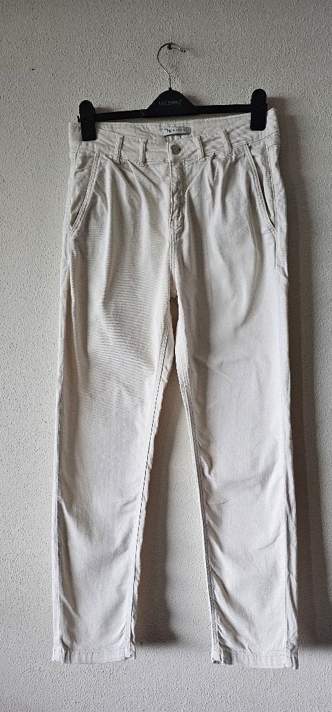 Beige Nukus Broek Maat L (27525), Kleding | Dames, Beige, Maat 42/44 (L), Ophalen of Verzenden, Zo goed als nieuw