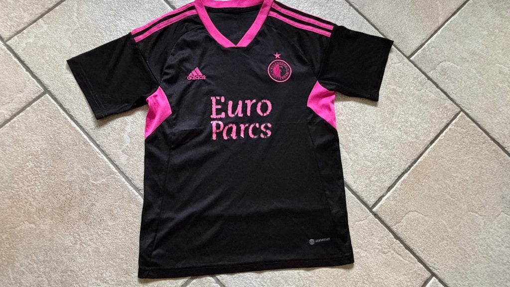 Voetbalshirt maat 152/158, Kinderen en Baby's, Ophalen of Verzenden, Gebruikt, Jongen of Meisje, Shirt of Longsleeve